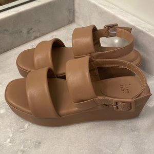 A New Day women’s sandals.